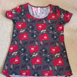 LuLaRoe Classic tee floral pattern Medium